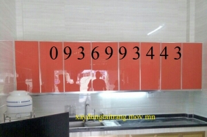 mẫu tủ bếp nhôm cánh Acrylic