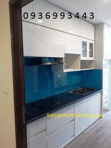 tủ bếp nhôm cánh Acrylic