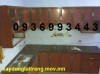 tu bep khung nhom kinh van go - anh 1